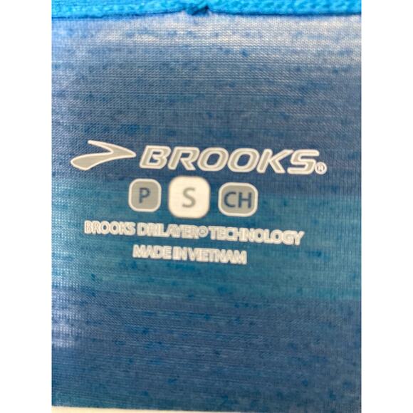 Brooks Drilayer Technology Blue Striped Athletic Racerback Tank Sz S - Picture 3 of 3